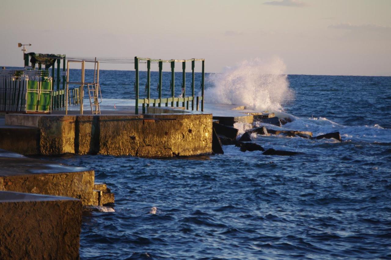 Acquamarina B&B Livorno Pokój zdjęcie